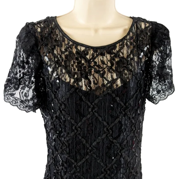 Vintage After Dark Elegant Black Lace Midi Dress - Picture 3 of 11